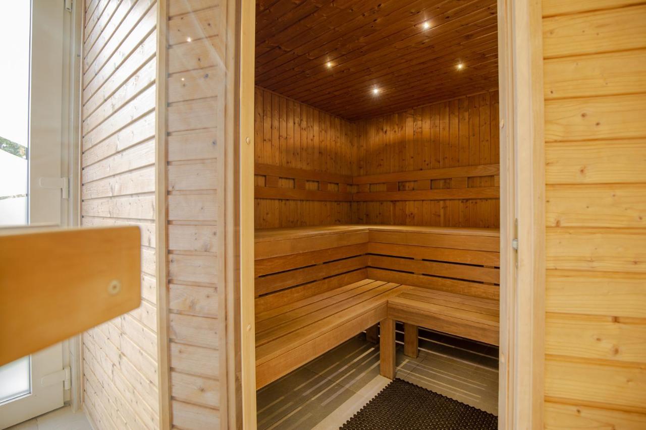 Casa Luxury Wellness Apartman By Bltn シオーフォク エクステリア 写真